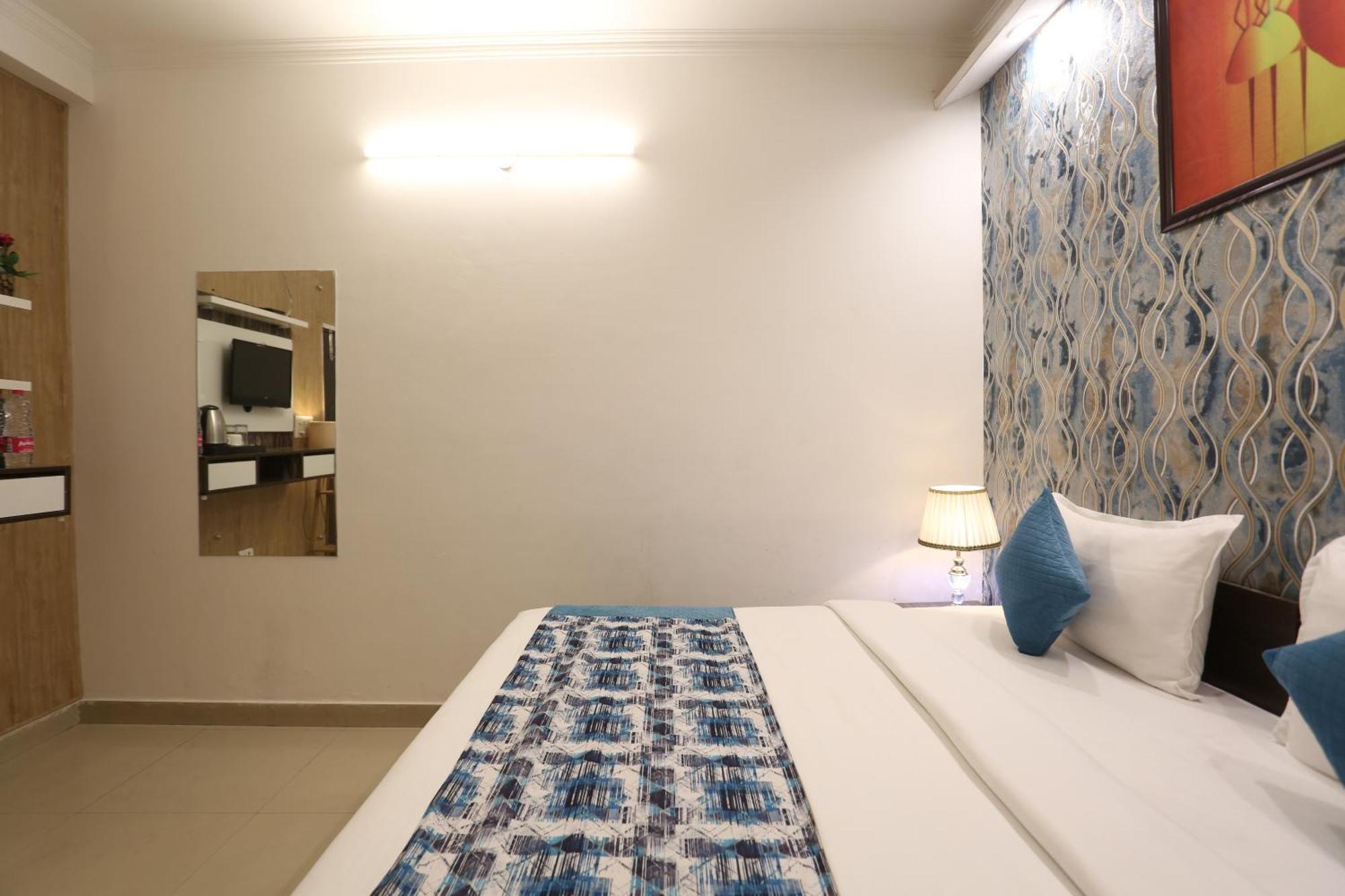 Backpackers - Ink Hotels Delhi Airport By Ss Group 뉴델리 외부 사진