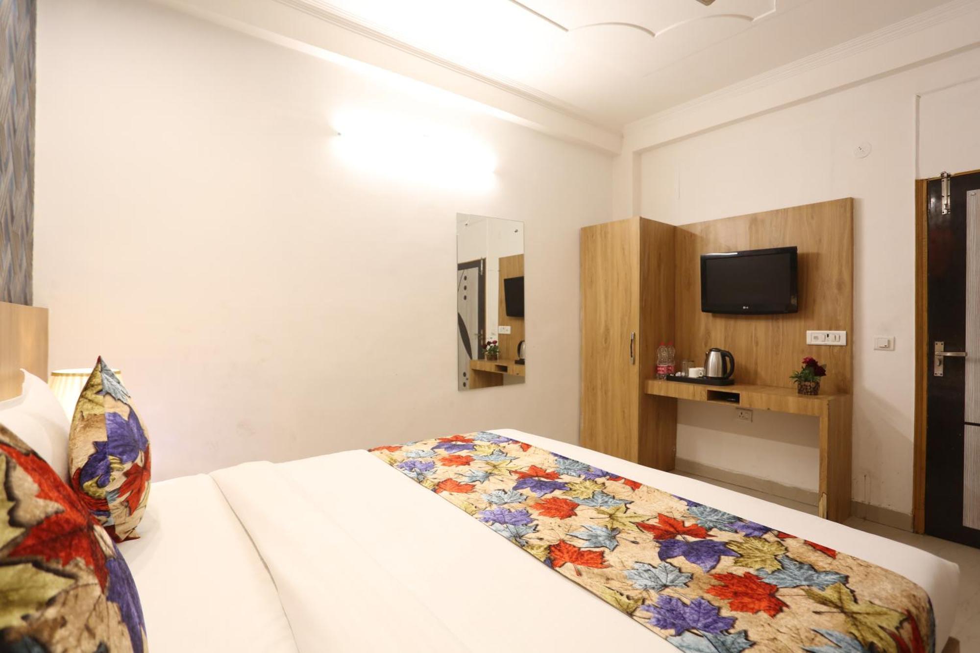Backpackers - Ink Hotels Delhi Airport By Ss Group 뉴델리 외부 사진