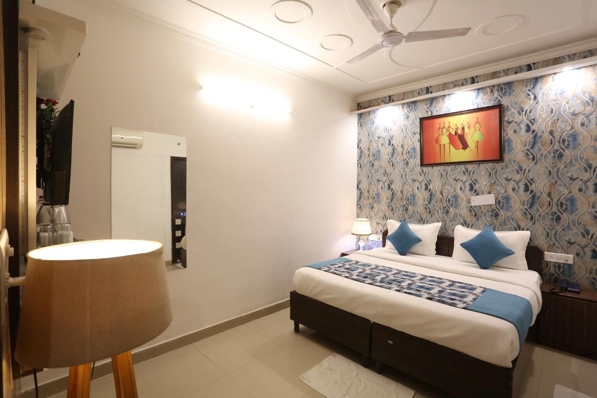 Backpackers - Ink Hotels Delhi Airport By Ss Group 뉴델리 외부 사진